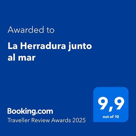 La Herradura Junto Al Mar Exterior photo